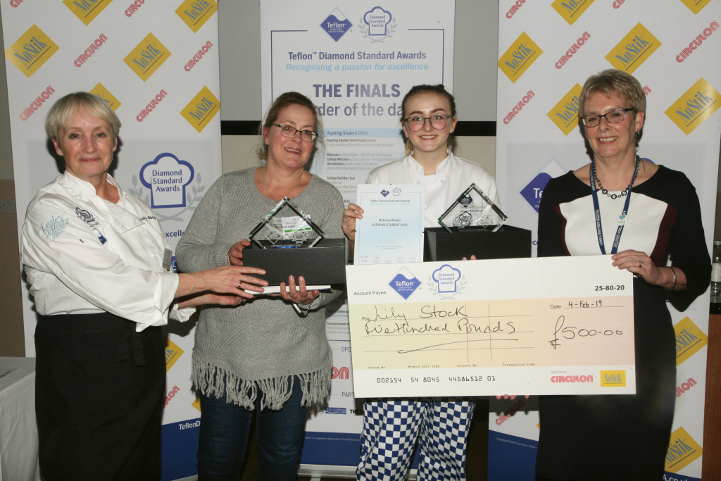 Above: Lesley Waters (head judge) making the Aspiring Student Chef winner’s presentation to Lily Stock, pictured with her mum Corinna Stock and Diane Grannell, principal of Bournemouth & Poole College.