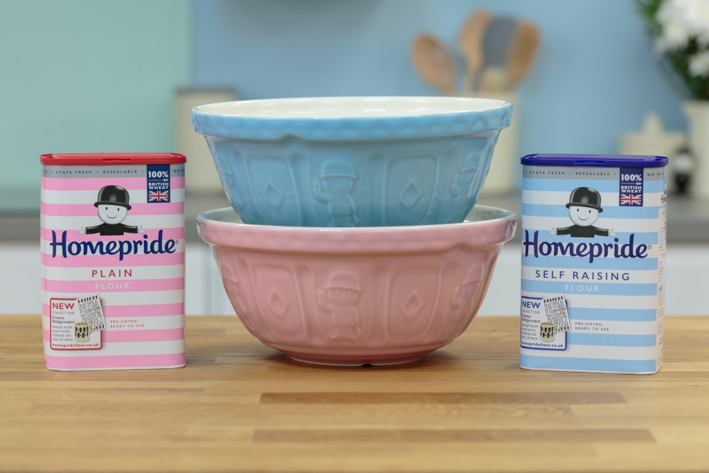 Above: The limited edition bowls come in baby pink or powder blue.