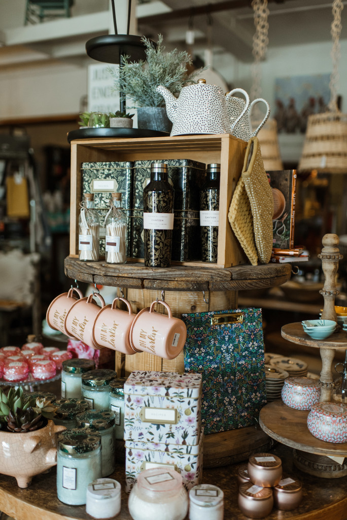 Above: Beautifully presented kitchen gifts at Butler’s Pantry, USA.